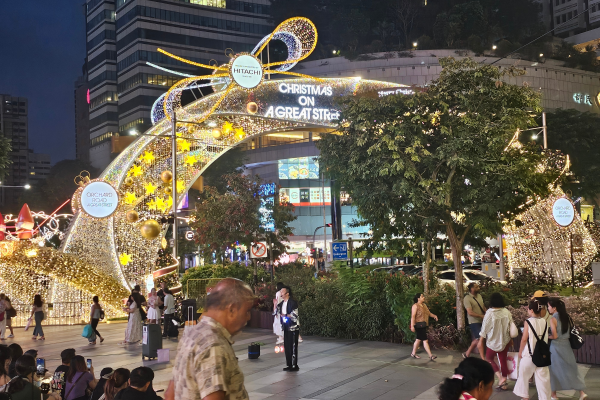 How to ace Christmas shopping in Singapore without the stress