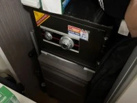 3 bedroom apartment move