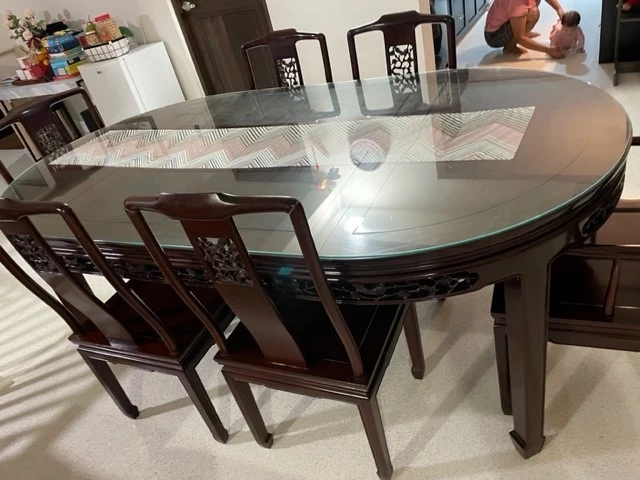 Rosewood Dining Table and 6 chairs