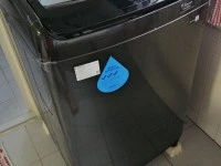 Washing machine, standing fan, handheld vacuum in box, tabletop fan