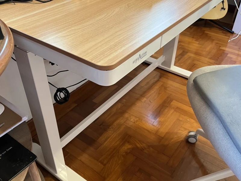 Work table sit/stand table