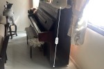 Upright piano