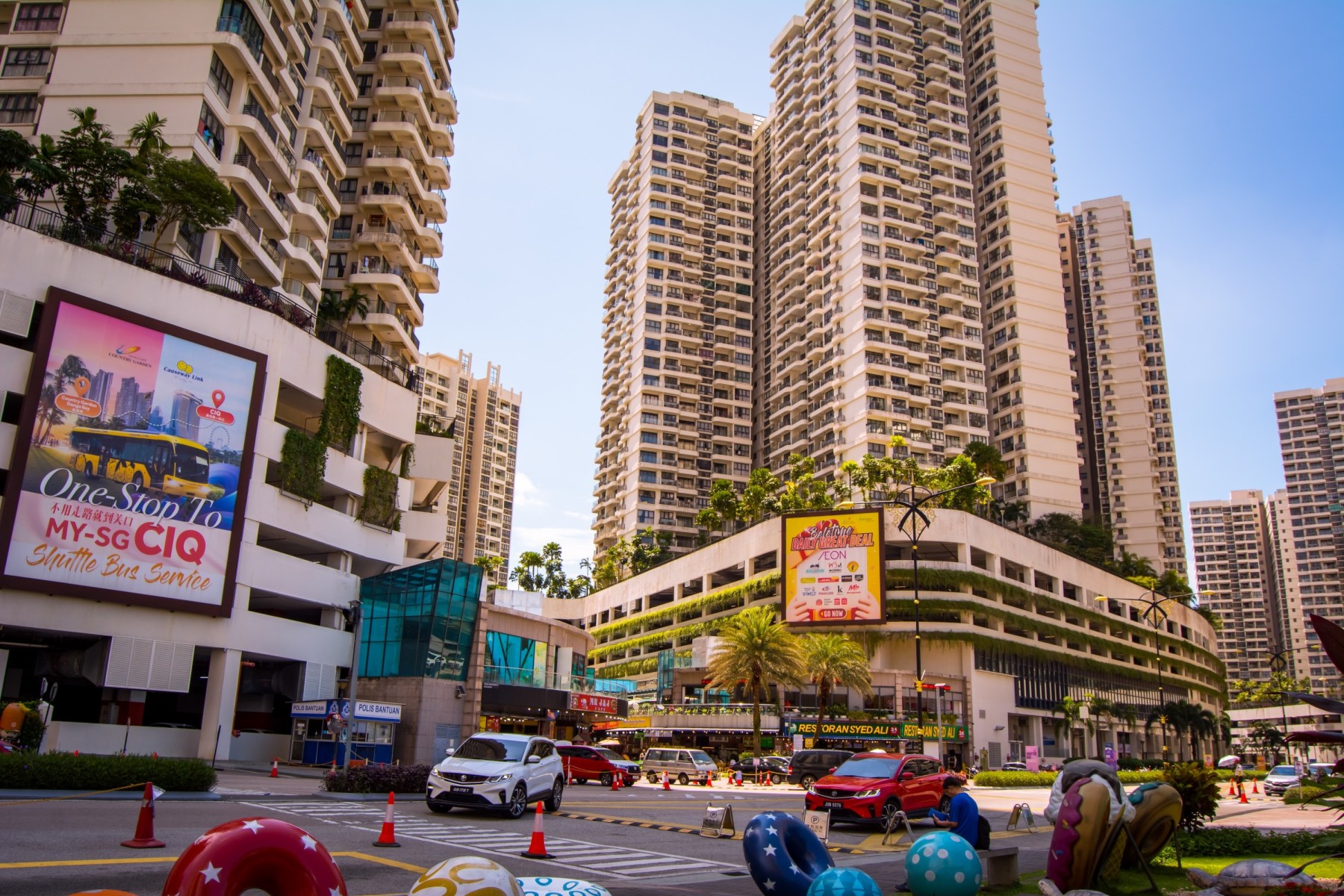 Bustling streets of Johor Bahru, Malaysia